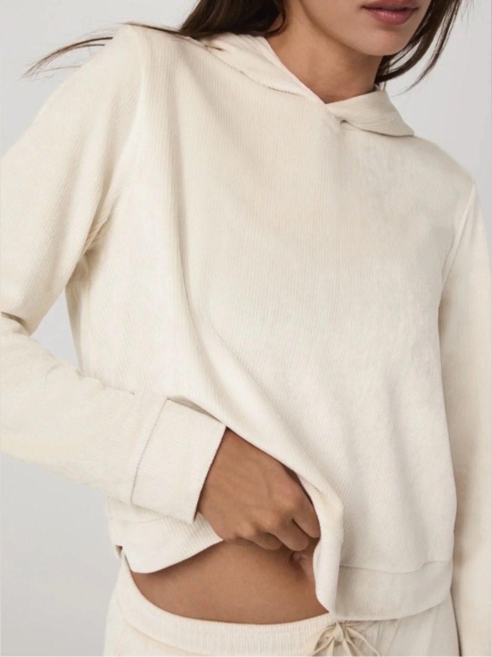 Vuori Haven Hoodie in Bone Cream Crewneck Hoodie Pullover Ribbed Velour